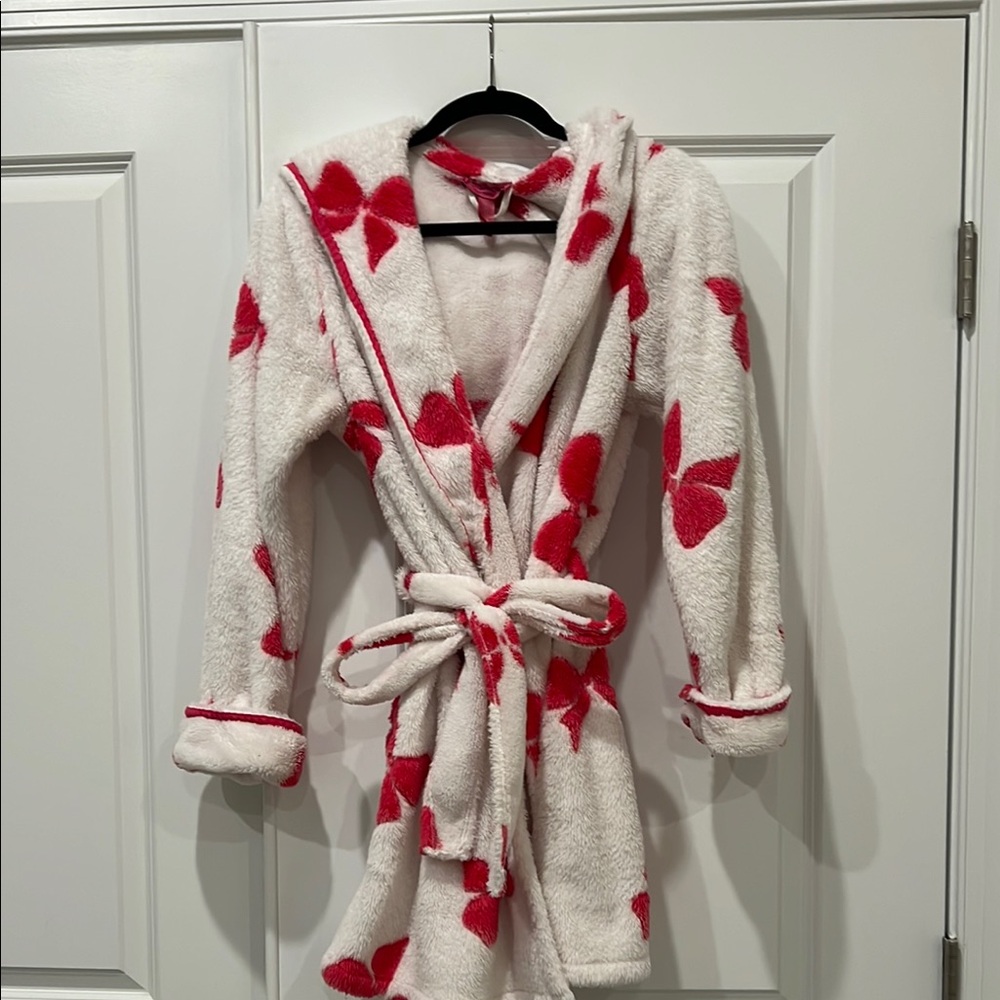 Betsy Johnson Fleece Robe
